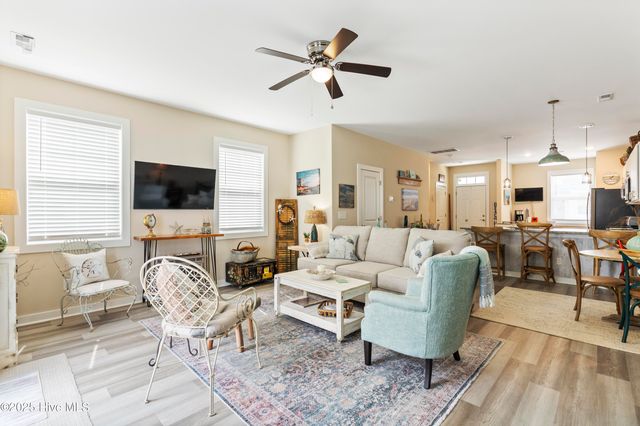 326 Starfish Lane, N Topsail Beach, NC 28460