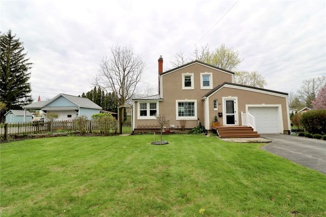 41 Bowery Street, Ogden, NY 14559