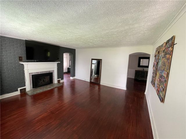 41 Bowery Street, Ogden, NY 14559