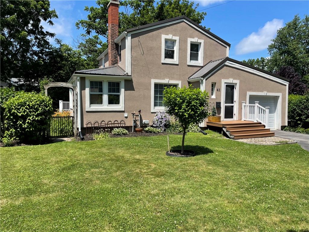 41 Bowery Street, Ogden, NY 14559