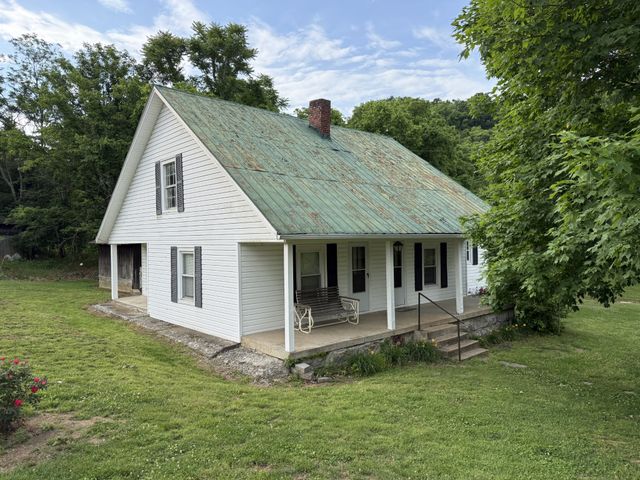 328 Young Branch Rd, Dixon Springs, TN 37057