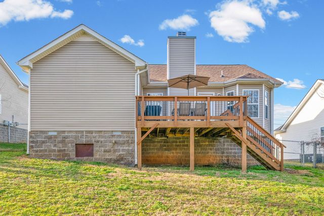 2912 Core Dr, Clarksville, TN 37040