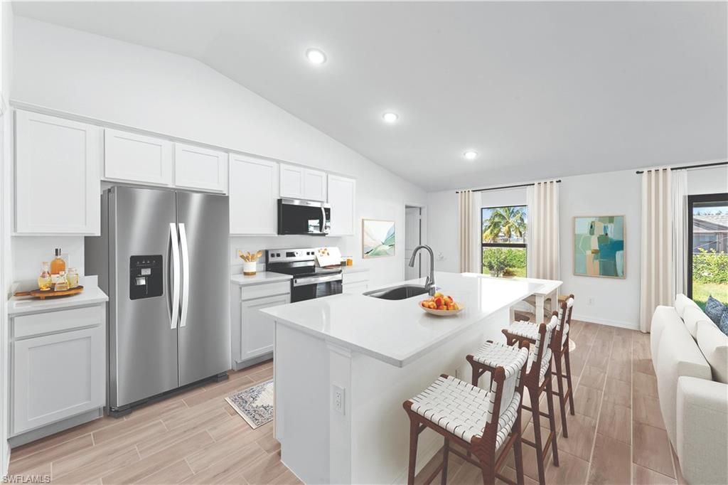 Image 4 of property listing at 326 NE 27th ST, Cape Coral, FL 33909