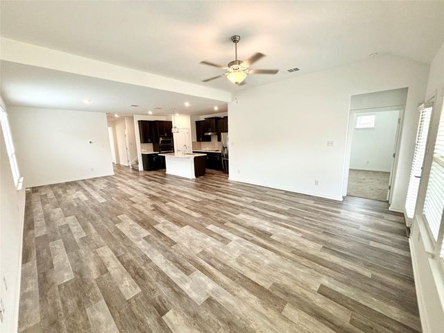 1010 Ridge Runner DR, Georgetown, TX 78628