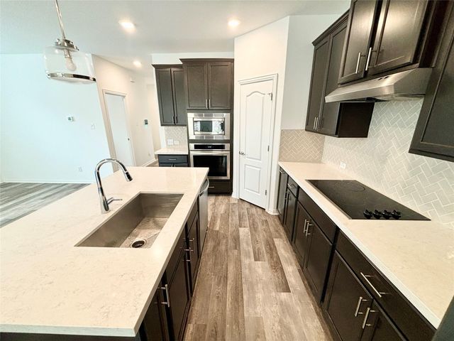 1010 Ridge Runner DR, Georgetown, TX 78628
