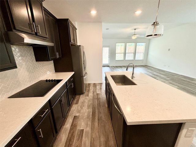 1010 Ridge Runner DR, Georgetown, TX 78628