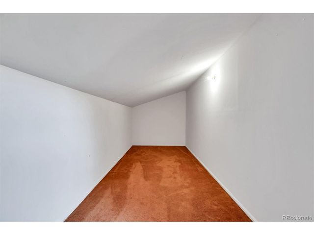 9225 W Jewell Pl 105, Lakewood, CO 80227
