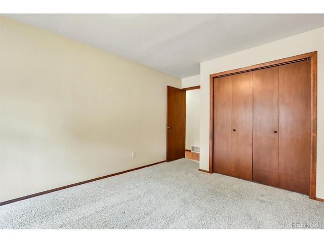 9225 W Jewell Pl 105, Lakewood, CO 80227