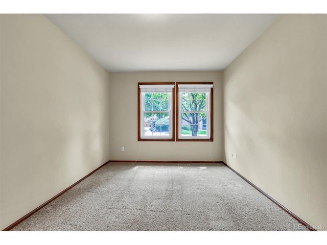 9225 W Jewell Pl 105, Lakewood, CO 80227