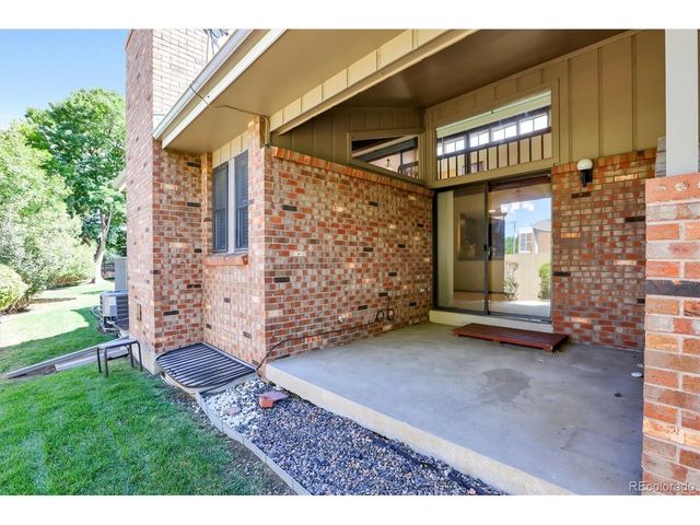 9225 W Jewell Pl 105, Lakewood, CO 80227