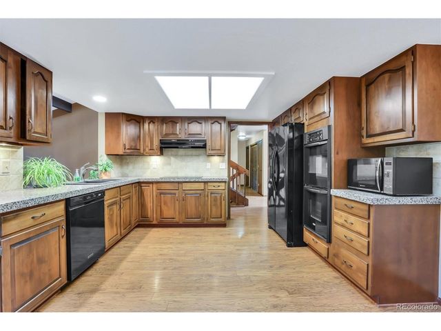 9225 W Jewell Pl 105, Lakewood, CO 80227