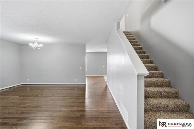 8557 S 64th Street, Omaha, NE 68157
