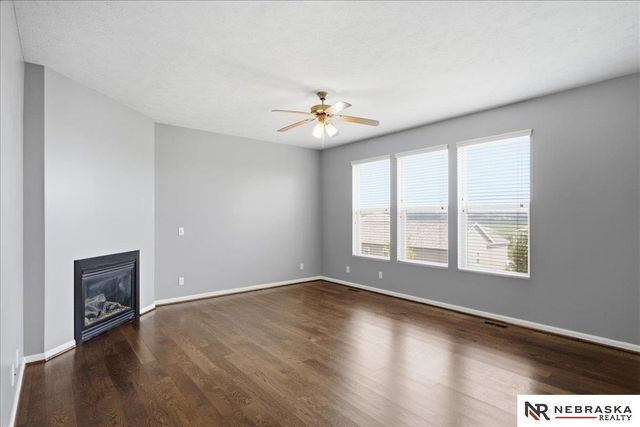 8557 S 64th Street, Omaha, NE 68157