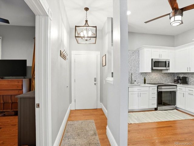 807 E 14th Ave 2, Denver, CO 80218