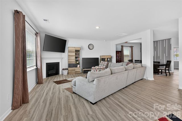 9223 Poquoson Drive, Gastonia, NC 28056