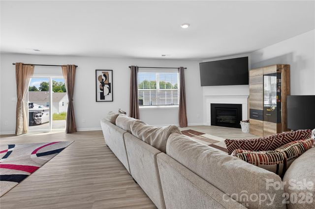 9223 Poquoson Drive, Gastonia, NC 28056