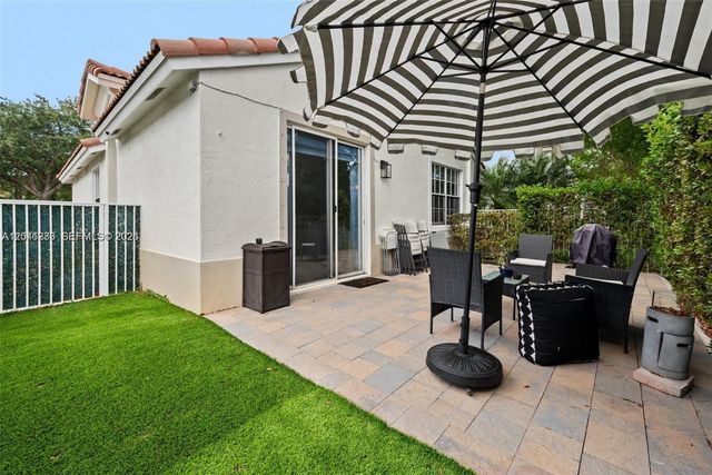 18755 SW 27th Ct, Miramar, FL 33029