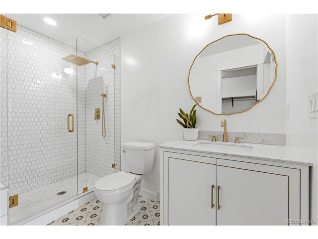 1127 E Kettle Pl, Centennial, CO 80122