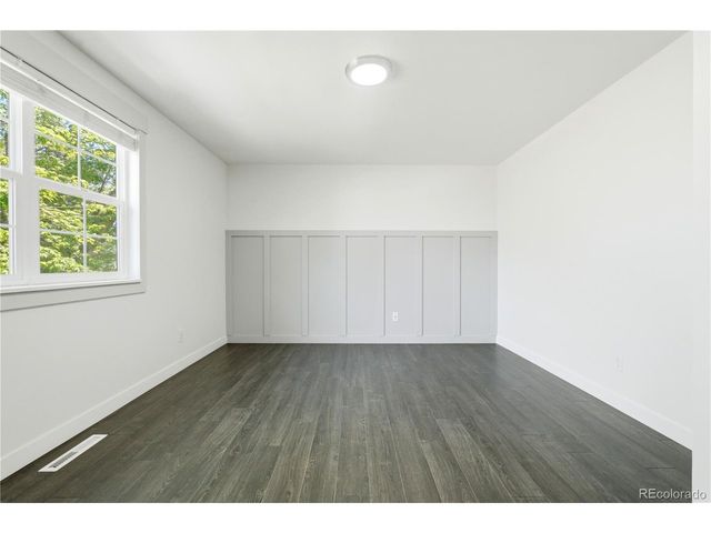 1127 E Kettle Pl, Centennial, CO 80122
