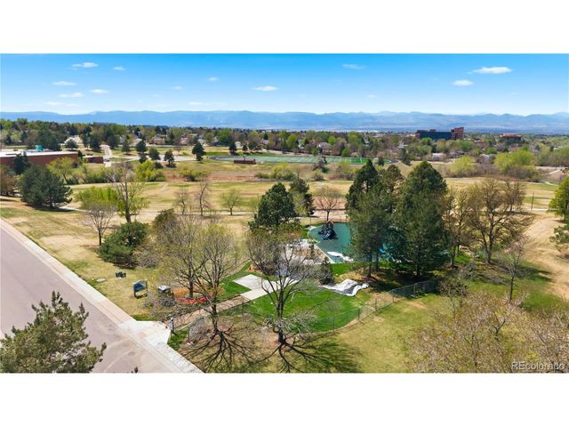 1127 E Kettle Pl, Centennial, CO 80122
