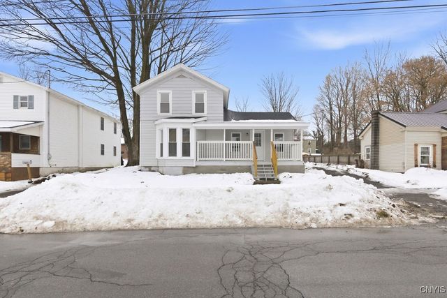 609 Seneca Street, Fulton, NY 13069