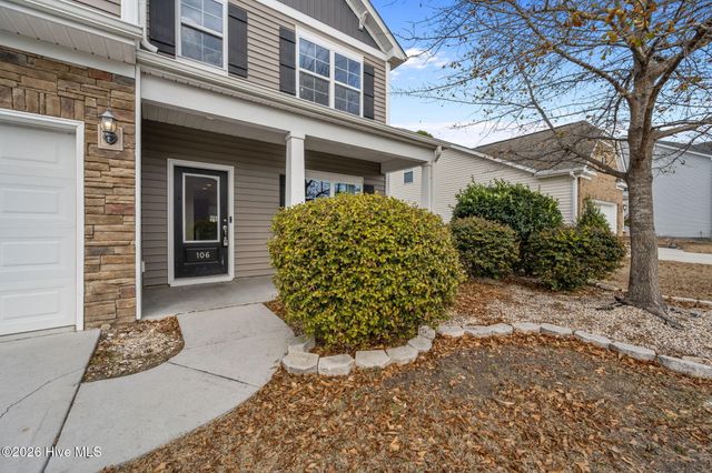 106 Porch Swing Way, Holly Ridge, NC 28445