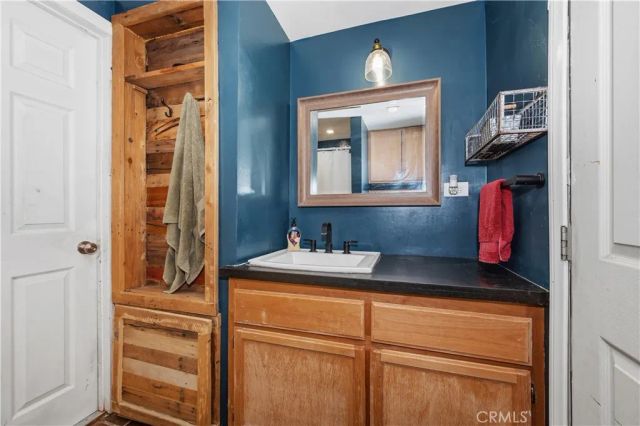 521 Fir Drive, Green Valley Lake, CA 92341