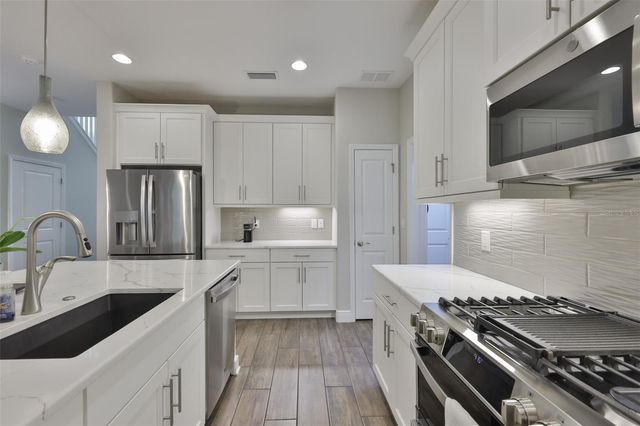 2262 SPRING LAKE COURT, Clearwater, FL 33763