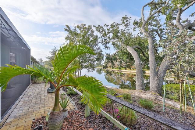 2262 SPRING LAKE COURT, Clearwater, FL 33763