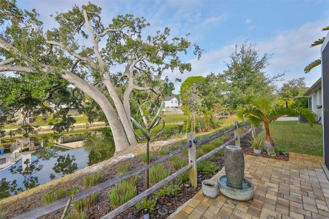 2262 SPRING LAKE COURT, Clearwater, FL 33763