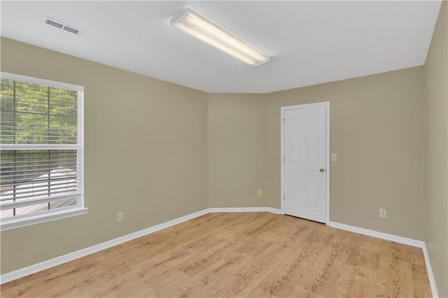 135 Kripple Kreek Drive, Sharpsburg, GA 30277