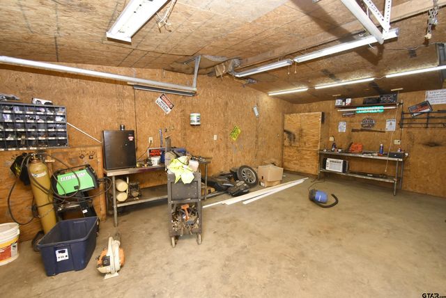 3327 FM 2966, Quitman, TX 75783