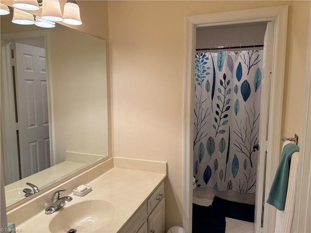 1007 Harvest Time Way, Greensboro, NC 27410