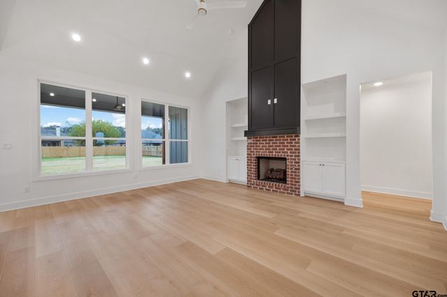 507 Artesian Meadow, Bullard, TX 75757