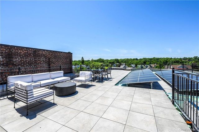 139 Fifth 4a, Pelham, NY 10803
