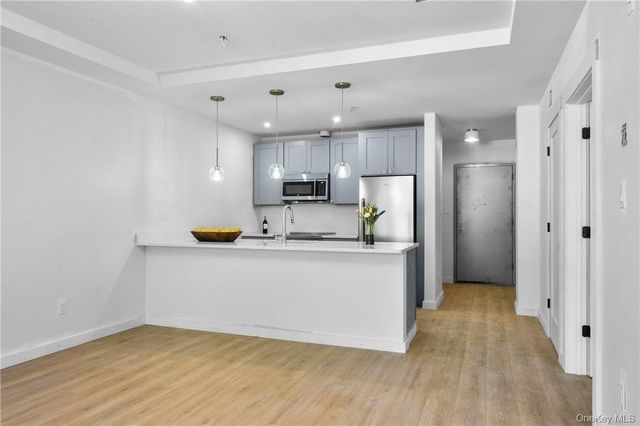 139 Fifth 4a, Pelham, NY 10803