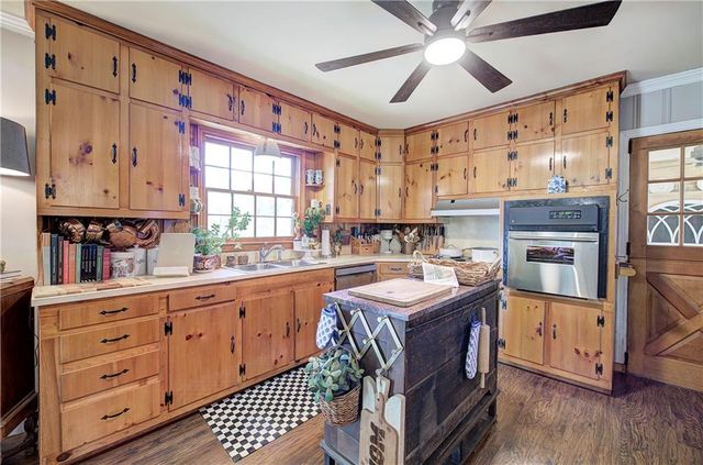 115 Cherokee Circle SE, Cartersville, GA 30120