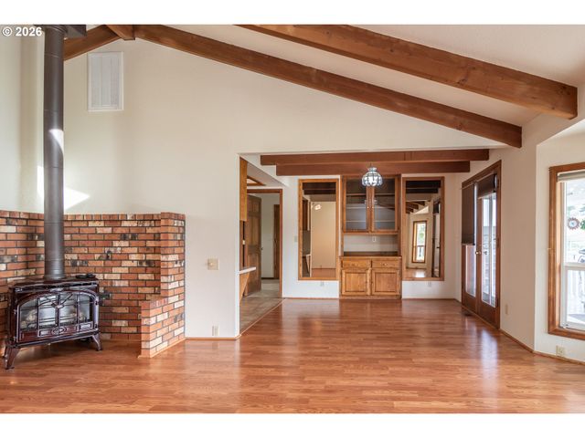 199 BLANDS Ln, Roseburg, OR 97471