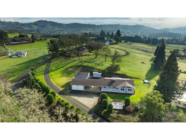 199 BLANDS Ln, Roseburg, OR 97471