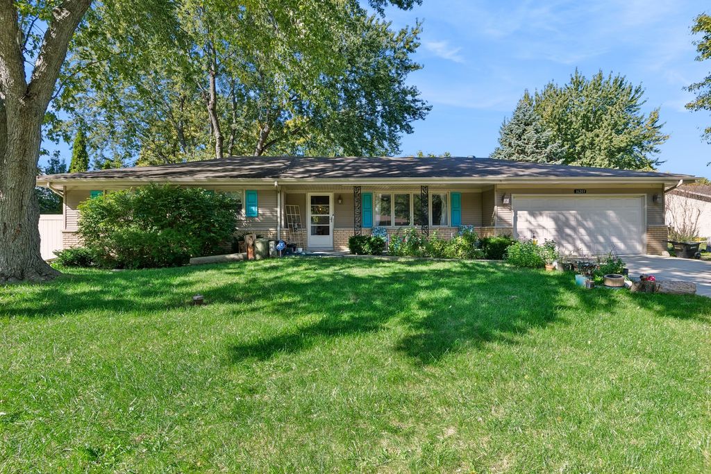 16203 S Serenity Drive, Plainfield, IL 60586 — exterior