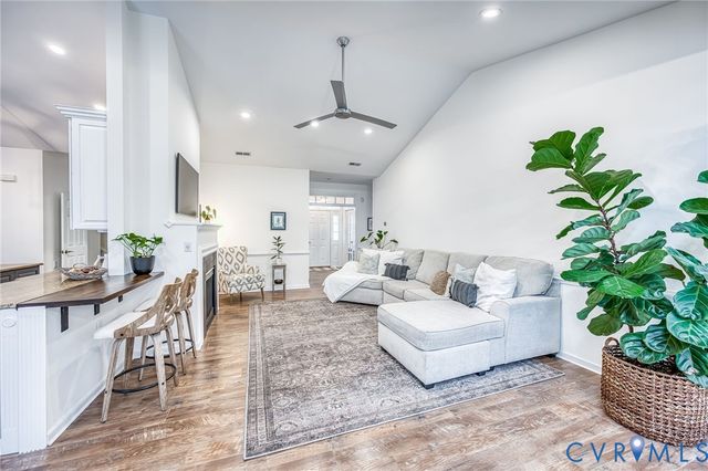 4531 Briarwick Dr, Chesterfield, VA 23236