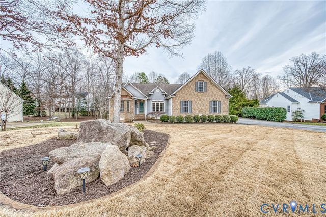 4531 Briarwick Dr, Chesterfield, VA 23236