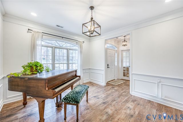 4531 Briarwick Dr, Chesterfield, VA 23236