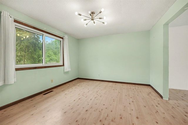 1915 Shorewood Drive, Norton Shores, MI 49441
