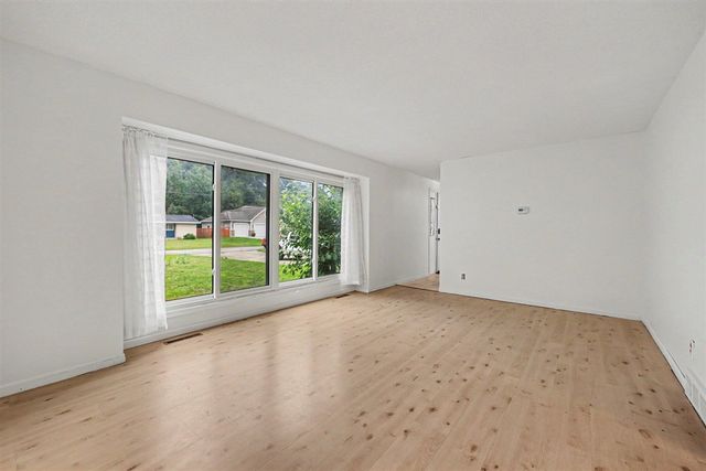 1915 Shorewood Drive, Norton Shores, MI 49441