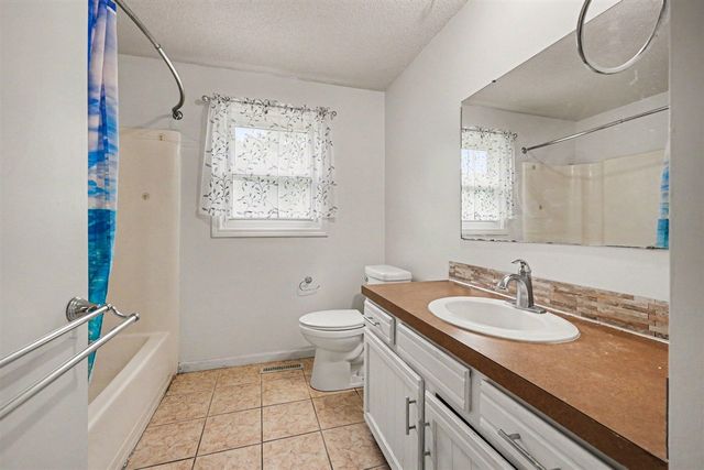 1915 Shorewood Drive, Norton Shores, MI 49441