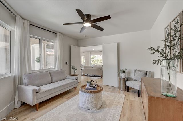 2728 Showcase Drive, Las Vegas, NV 89134