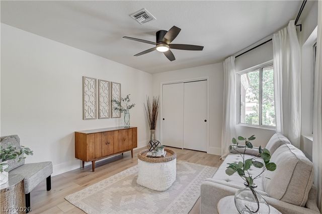 2728 Showcase Drive, Las Vegas, NV 89134