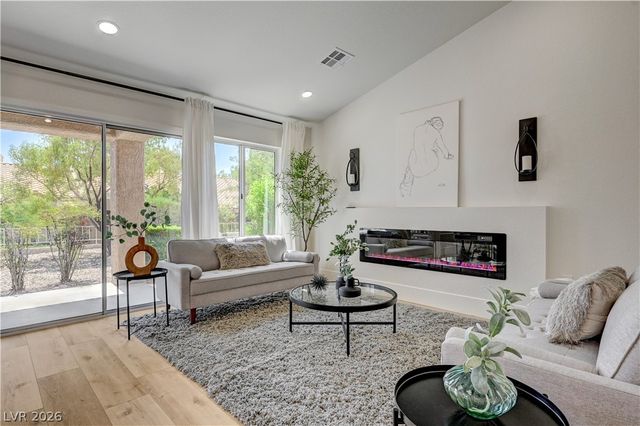 2728 Showcase Drive, Las Vegas, NV 89134