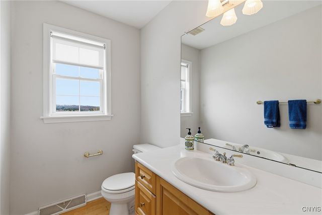 6915 Kassonta Drive, Dewitt, NY 13078